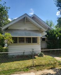 810 CAMLIN Avenue, Rockford, IL 61103