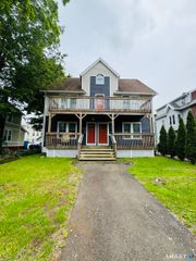72 Main Street 2, West Haven, CT 06516