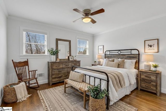 10 Elmwood Drive, Taylors, SC 29687