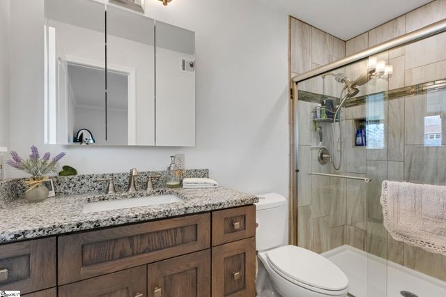 10 Elmwood Drive, Taylors, SC 29687