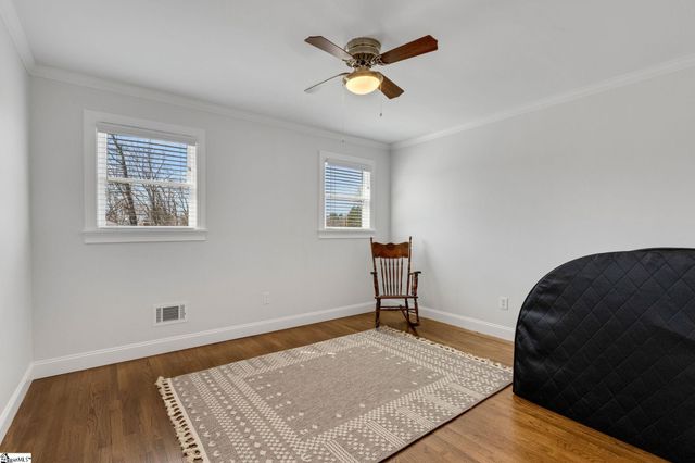 10 Elmwood Drive, Taylors, SC 29687