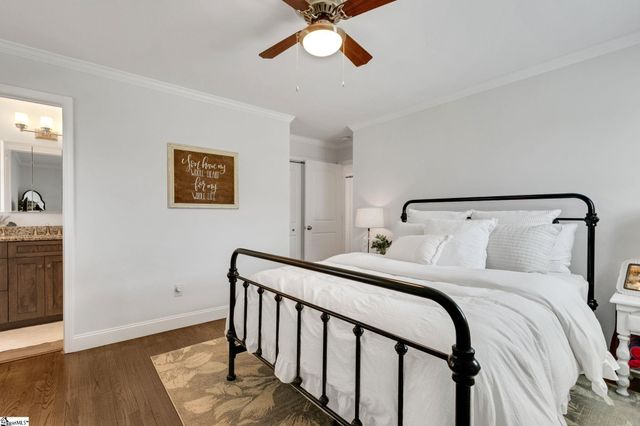 10 Elmwood Drive, Taylors, SC 29687