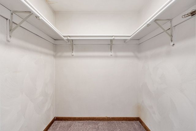 103 Pondview Pl 103, Tyngsborough, MA 01879