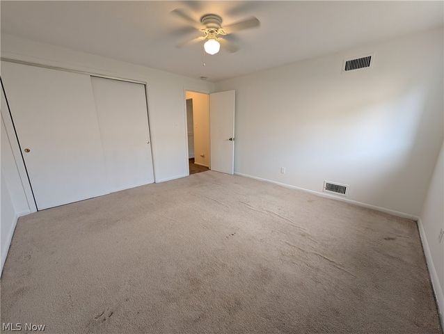 21801 River Oaks Drive A2, Rocky River, OH 44116