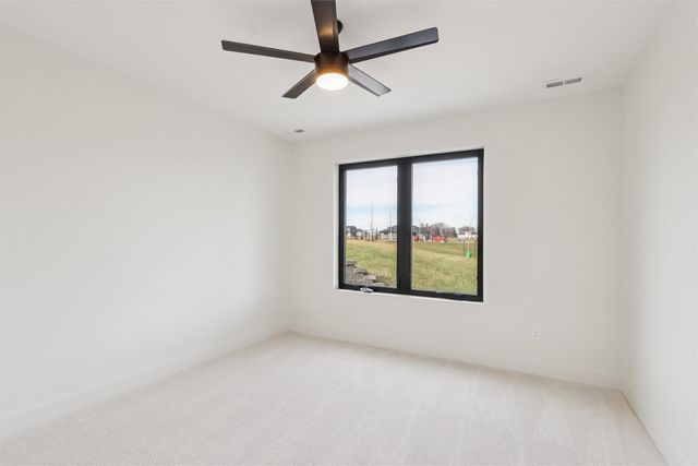 18297 Alderleaf Drive, Clive, IA 50325