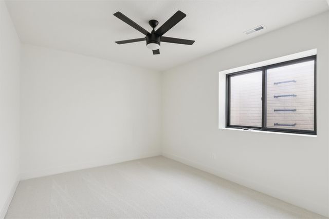 18297 Alderleaf Drive, Clive, IA 50325