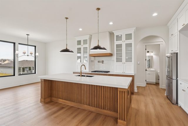 18297 Alderleaf Drive, Clive, IA 50325