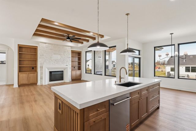 18297 Alderleaf Drive, Clive, IA 50325