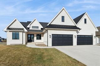18297 Alderleaf Drive, Clive, IA 50325