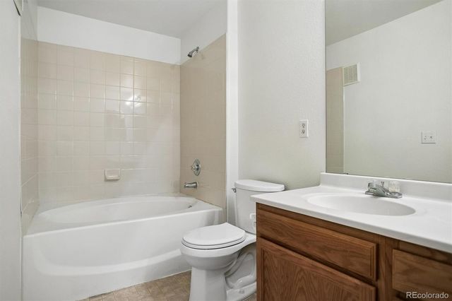 9991 E Idaho Circle 204, Aurora, CO 80247