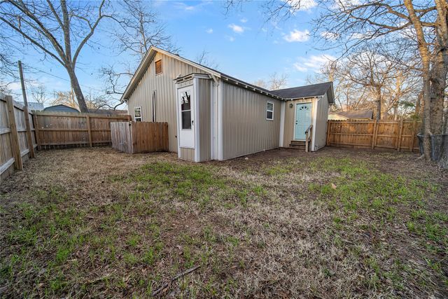 510 Hogg Street, Mineola, TX 75773