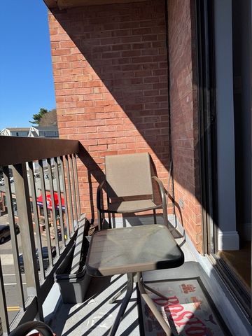 205 Ferry St 408, Everett, MA 02149