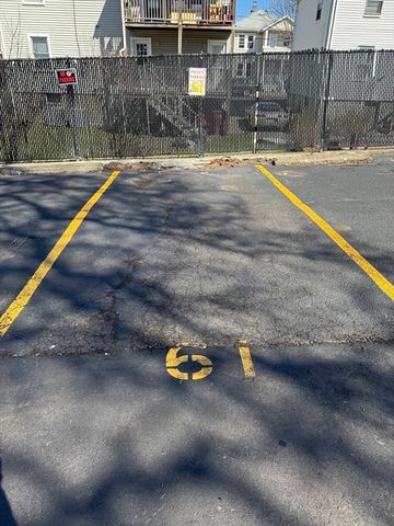 205 Ferry St 408, Everett, MA 02149