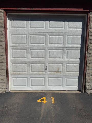 205 Ferry St 408, Everett, MA 02149