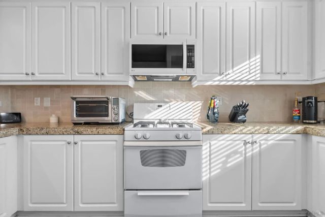 10240 Daybreak Ln 2, Santee, CA 92071