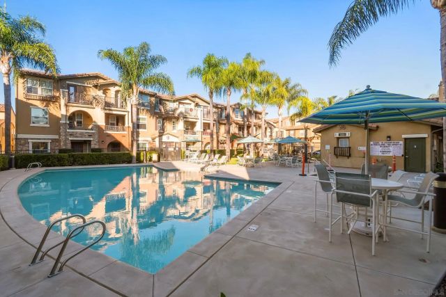 10240 Daybreak Ln 2, Santee, CA 92071