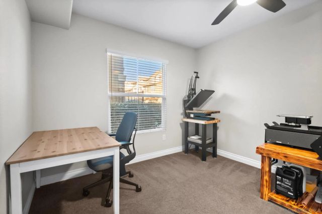 10240 Daybreak Ln 2, Santee, CA 92071