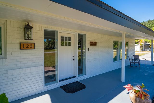 123 Esperanza Grove Rd, East Palatka, FL 32131