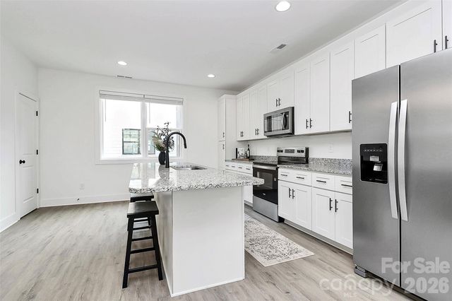 206 Nelson Avenue, Charlotte, NC 28216