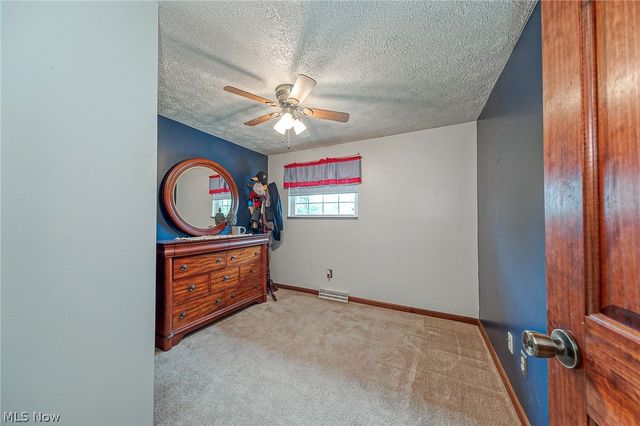 122 Brockton Road, Steubenville, OH 43953