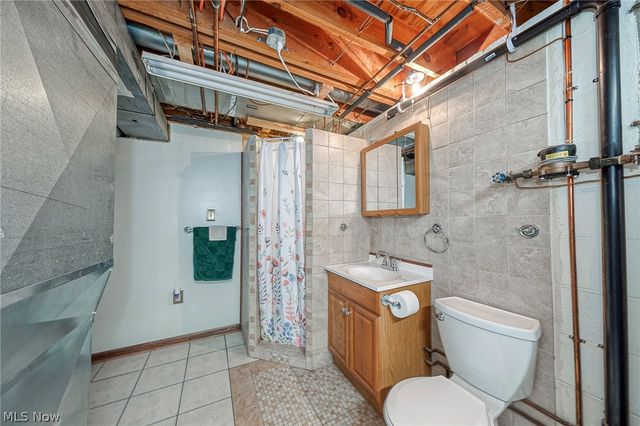 122 Brockton Road, Steubenville, OH 43953