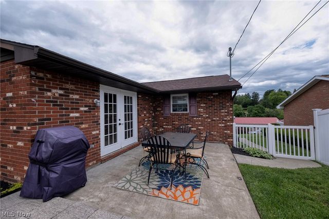 122 Brockton Road, Steubenville, OH 43953