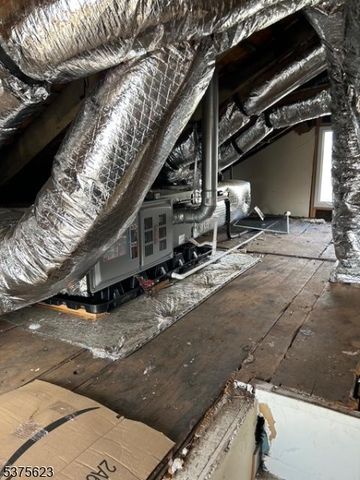 21 Second St, Somerville Boro, NJ 08876