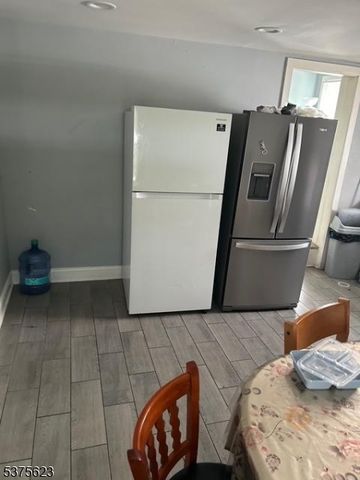 21 Second St, Somerville Boro, NJ 08876