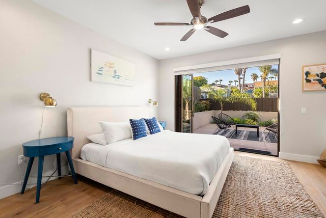 53 Sapphire, San Diego, CA 92109