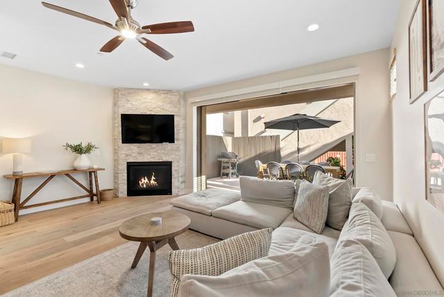 53 Sapphire, San Diego, CA 92109
