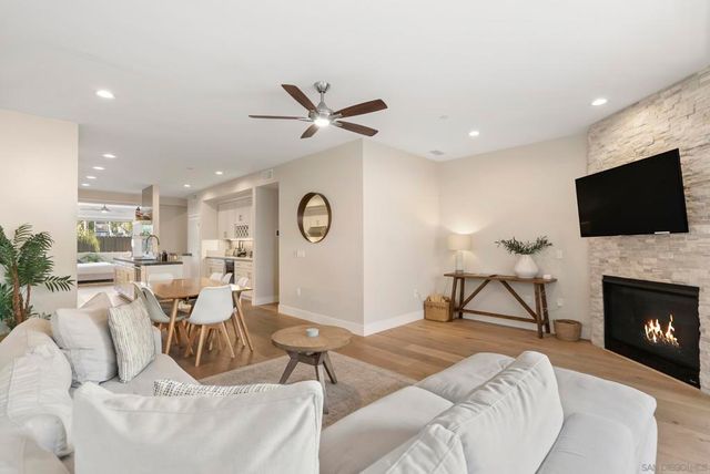 53 Sapphire, San Diego, CA 92109