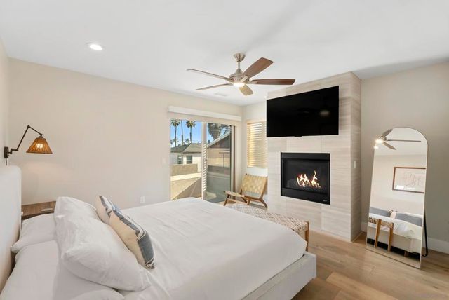 53 Sapphire, San Diego, CA 92109