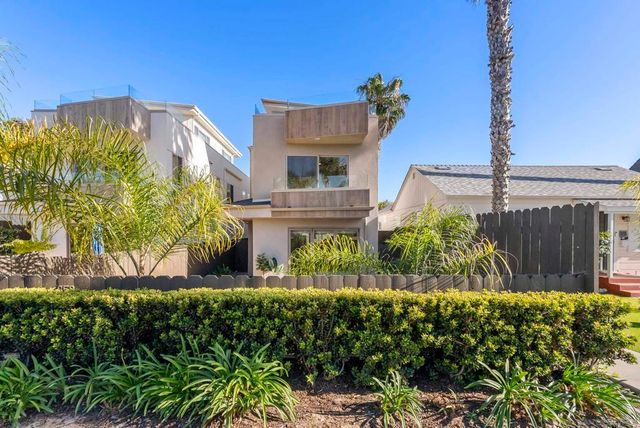 53 Sapphire, San Diego, CA 92109