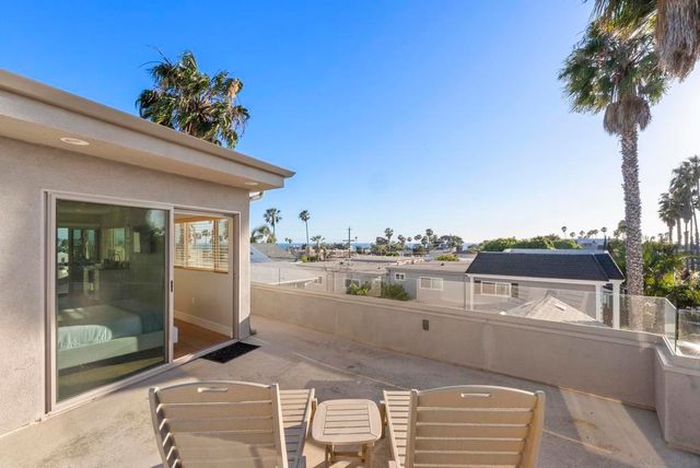 53 Sapphire, San Diego, CA 92109