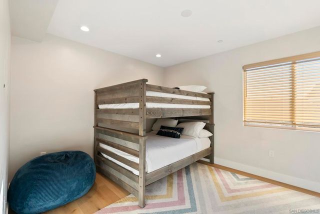 53 Sapphire, San Diego, CA 92109