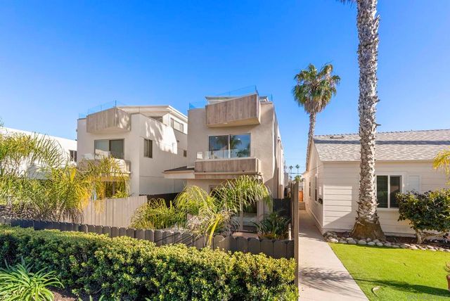 53 Sapphire, San Diego, CA 92109
