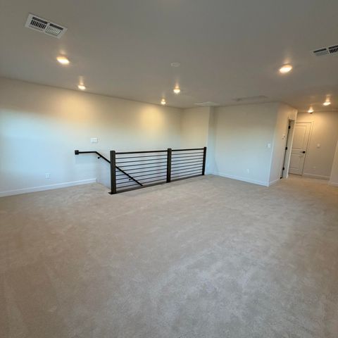 2419 Marble Avenue NE, Rio Rancho, NM 87144