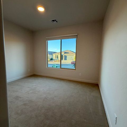 2419 Marble Avenue NE, Rio Rancho, NM 87144