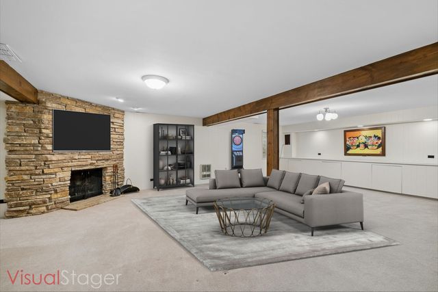 59 Cedar Ridge, Lake Barrington, IL 60010