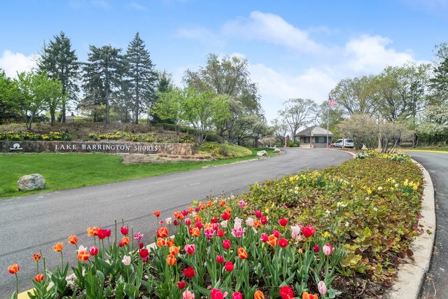 59 Cedar Ridge, Lake Barrington, IL 60010