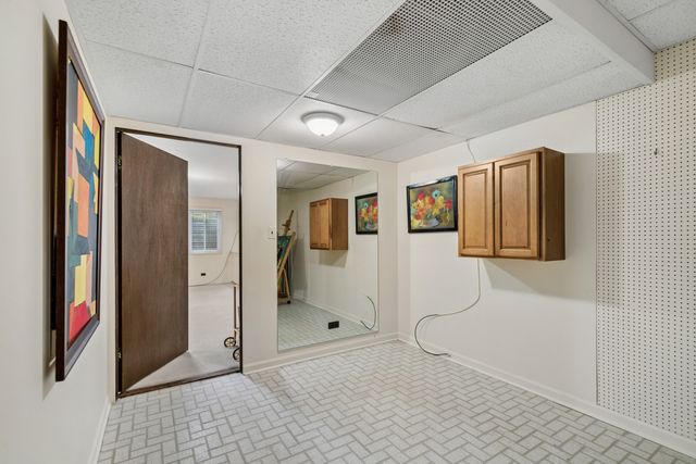 59 Cedar Ridge, Lake Barrington, IL 60010