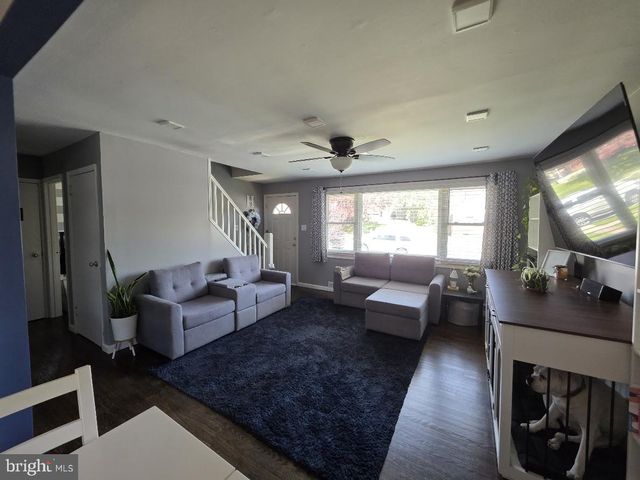 320 E ROOSEVELT AVE, Middletown, PA 17057