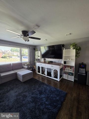 320 E ROOSEVELT AVE, Middletown, PA 17057