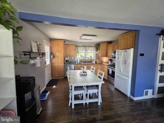 320 E ROOSEVELT AVE, Middletown, PA 17057