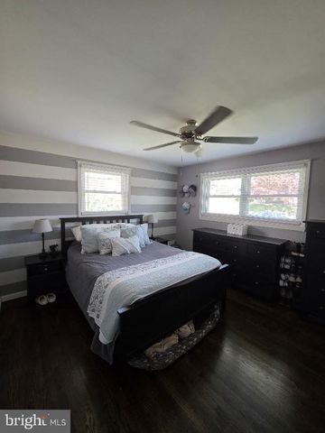320 E ROOSEVELT AVE, Middletown, PA 17057