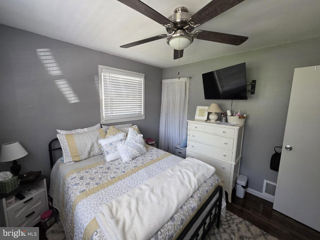 320 E ROOSEVELT AVE, Middletown, PA 17057