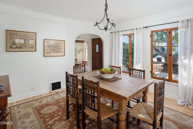 1334 Carmen Drive, Glendale, CA 91207