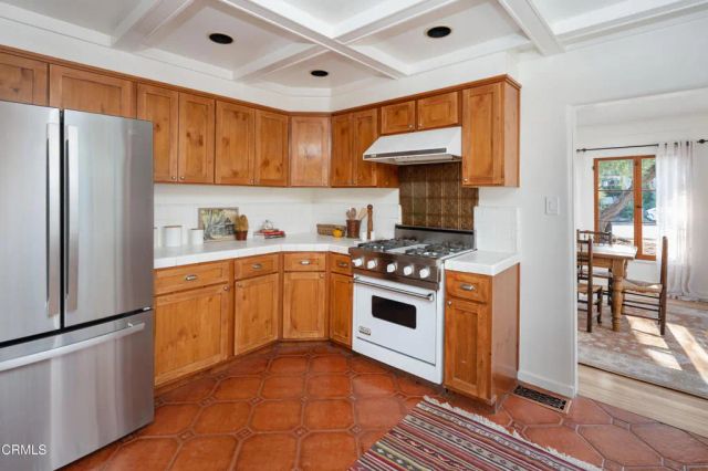 1334 Carmen Drive, Glendale, CA 91207