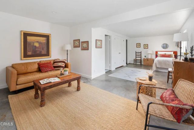 1334 Carmen Drive, Glendale, CA 91207