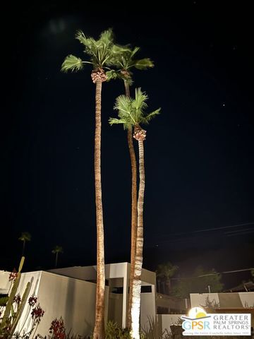 1925 S Joshua Tree Place, Palm Springs, CA 92264